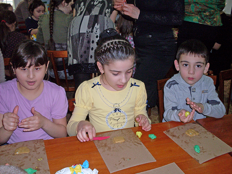 Фарфоровые цветы