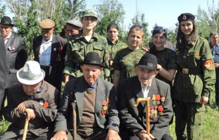 Матери чуткие руки