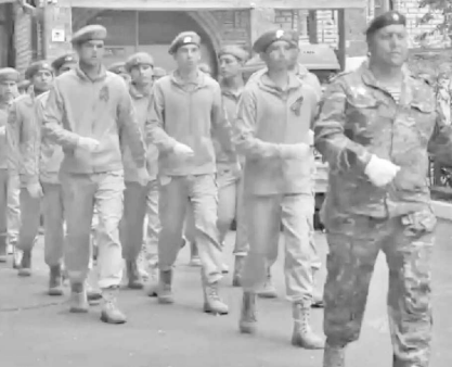 Парад у дома ветерана