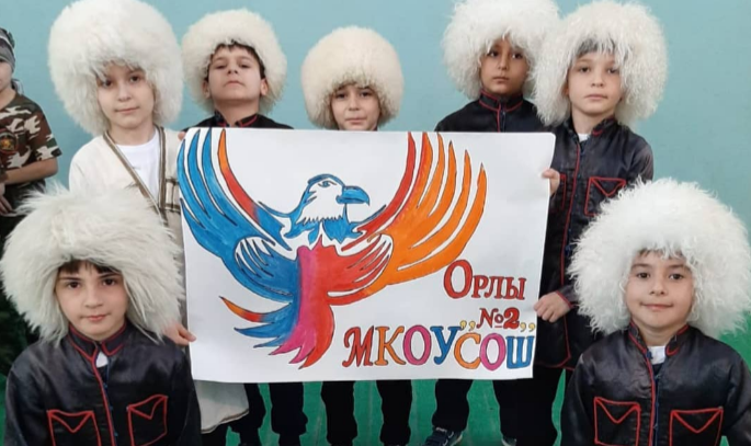 Учащиеся гимназии № 11 г. Каспийска