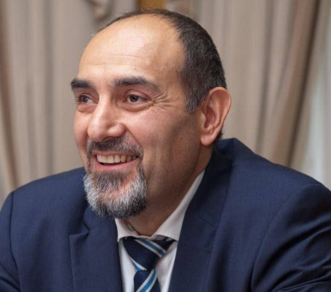 Министр образования и науки Дагестана Яхья Бучаев поздравил с Днём российского студенчества