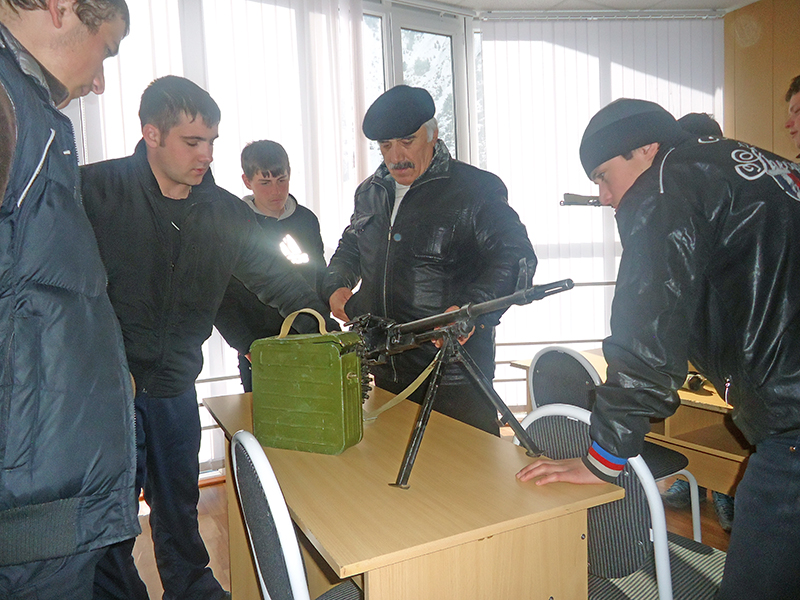А в подарок - концерт!
