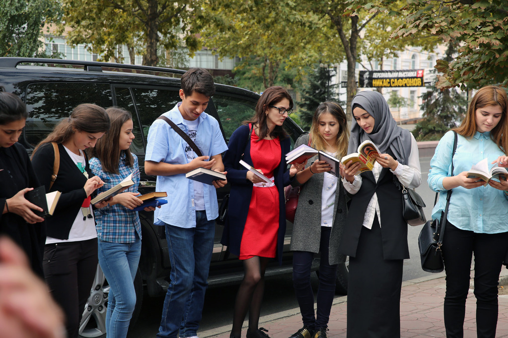 В гостях у книжки