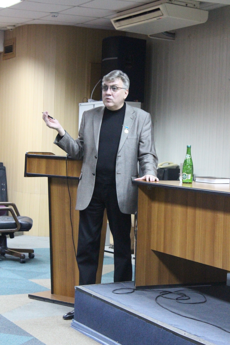Григорий Вихров:  «Моё небо – это поэзия!..»